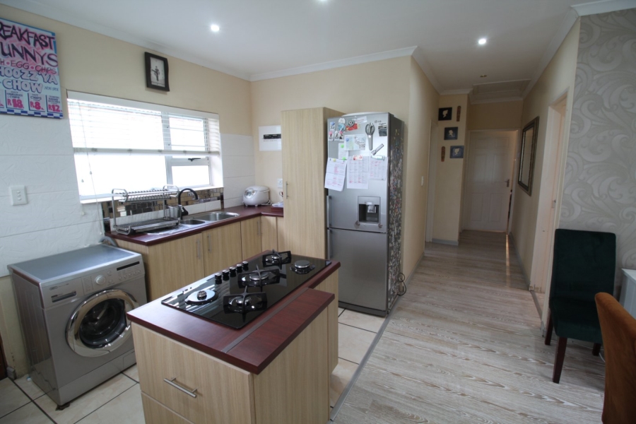 3 Bedroom Property for Sale in Bethelsdorp Eastern Cape